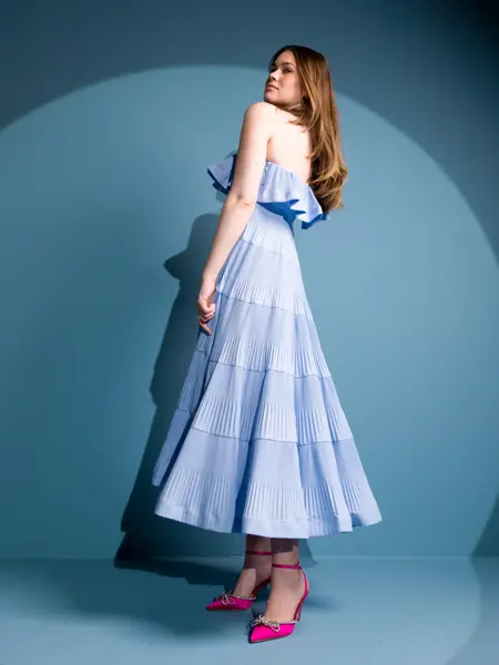 Kjoler mai festligheter og bryllup