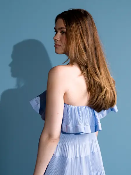 Kjoler mai festligheter og bryllup