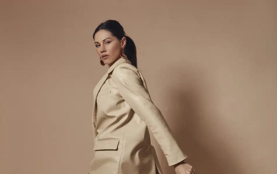 MAR_Jul_Artikler_Bilder_MoteDame_10