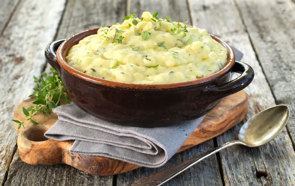 Mandelpotetmos i en bolle