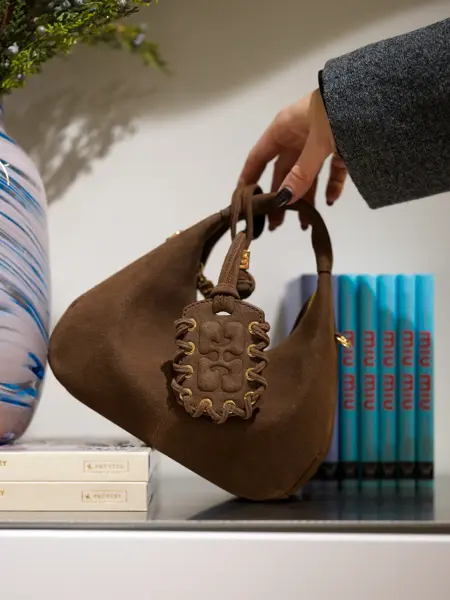 Qomo Ganni-veske 5400-1