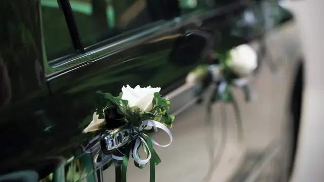 decorated wedding car - outdoors shoot