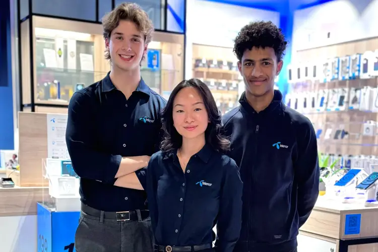 Medarbeidere i Telenorbutikken på Ski Storsenter