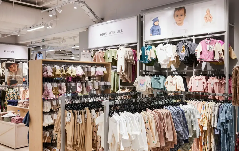 barneavdelingen med klær på cubus åsane storsenter