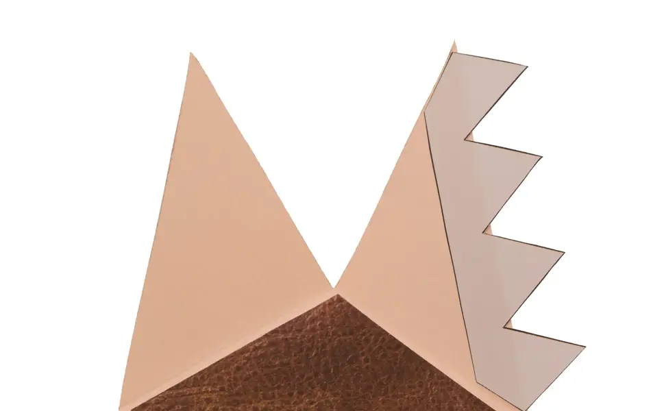 Steg 4, tre papirbiter limt sammen som skal bli "monster"bokmerke