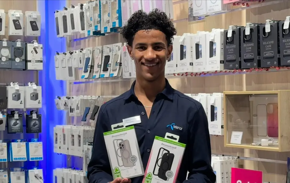 Mann hos Telenorbutikken