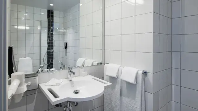 Bad i handicap rom på Thon Hotel Bergen Airport