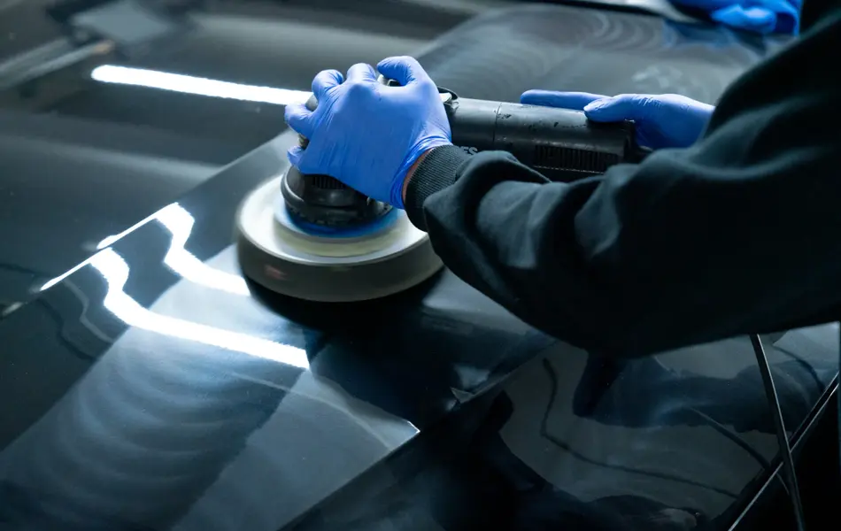 Bilvask, polering, lakkrens hos Handz On