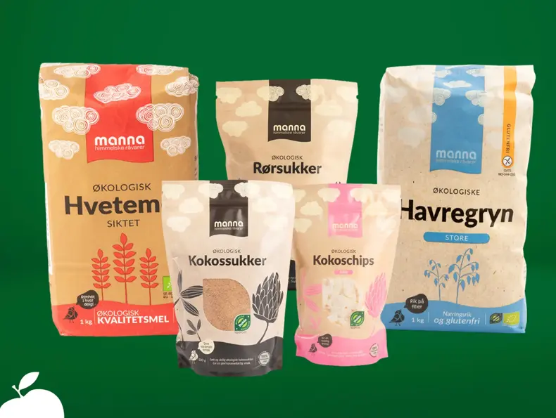 Utvalg av økologiske matvarer som havregryn, mel, kokoschips og sukker.