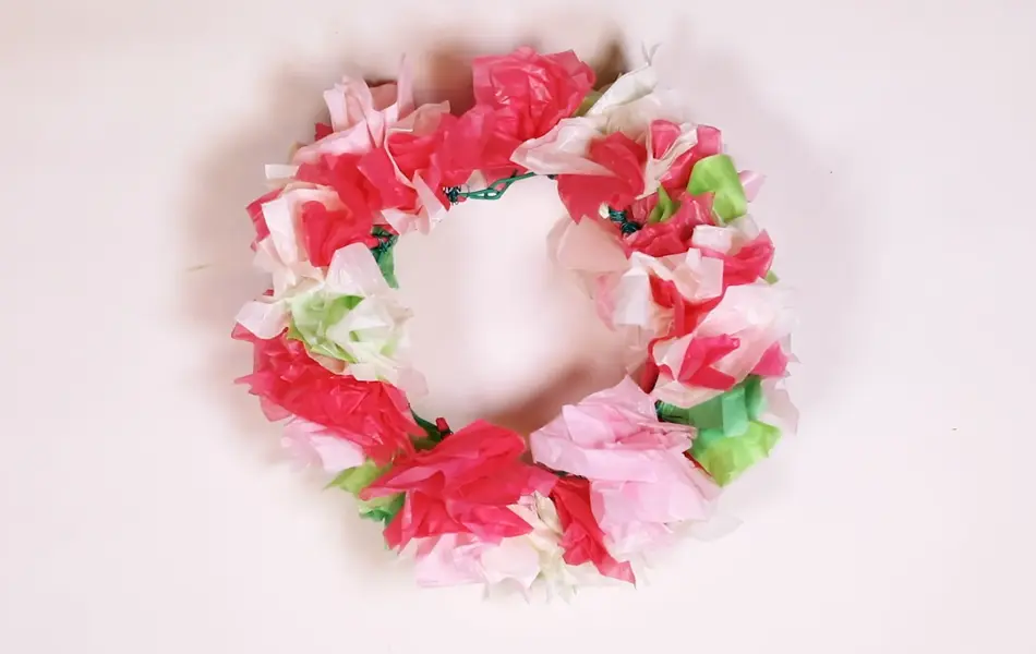 Din DIY papirkrans er klar!
