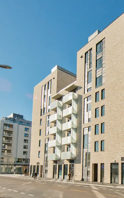 Fasadebilde av boligprosjektet Engebrets Promenade i Lillestrøm.