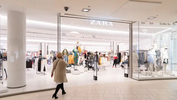 Butikkfasade til Zara på Sandvika Storsenter