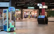 Bildet viser kjøpesenteret Ski Storsenter og et utvalg av butikkene.