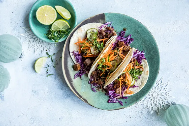 Det er kun fantasien som setter grenser når du har rester fra julemiddagen og lurer på hva du skal gjøre med dem. Her serverer vi deg noen smakfulle forslag.