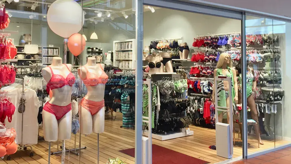 Fasade til Aud's Undertøysbutikk