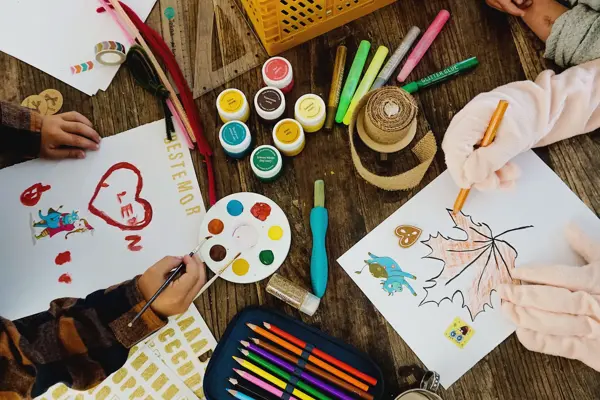 detaljbilde av fargeleggingsbord