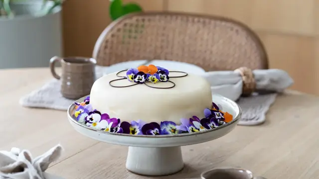 Spiselige og bievennlige Viola fra mester Grønn