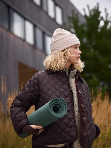 modell i treningsoutfit fra thon senter åsane