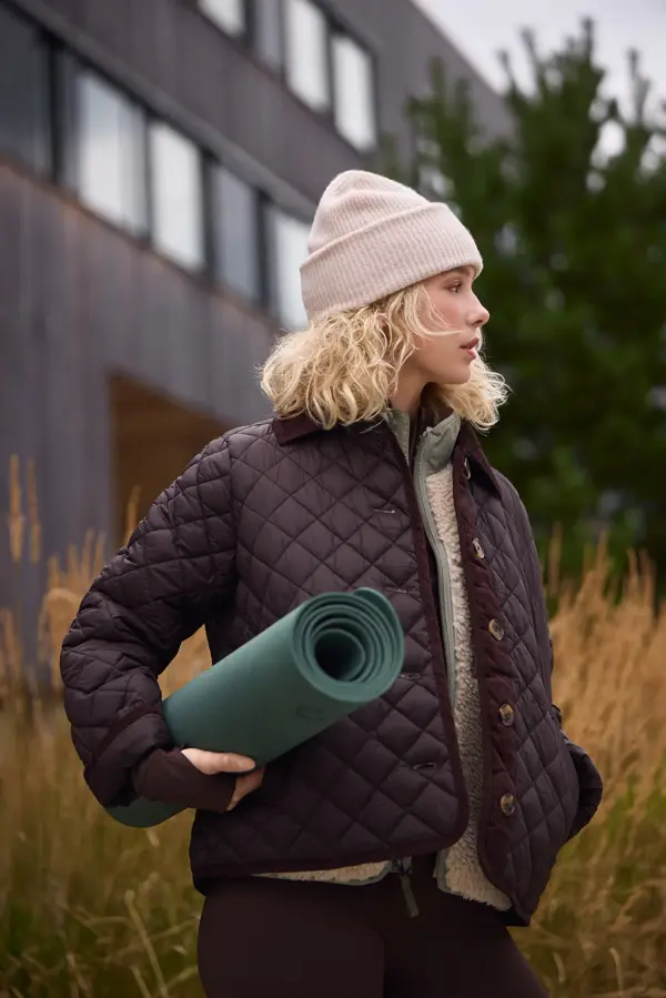 modell i treningsoutfit fra thon senter åsane