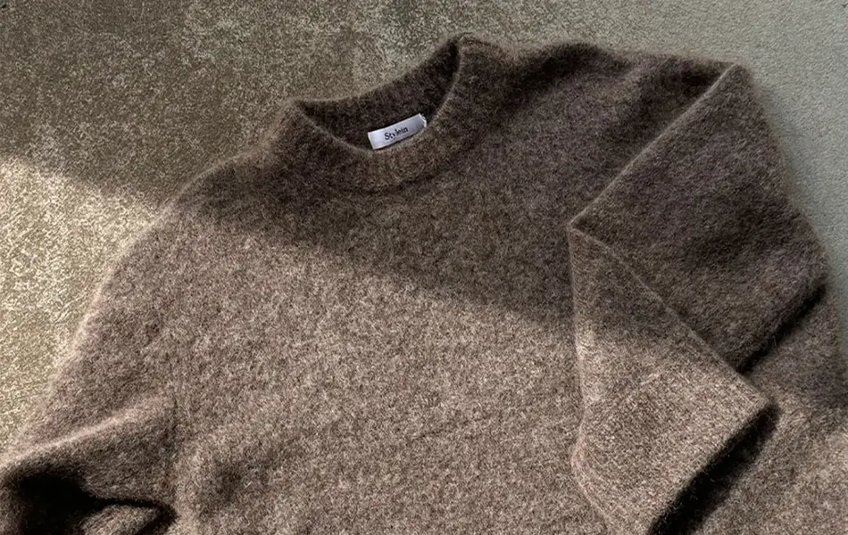 Genser på en flat underlag