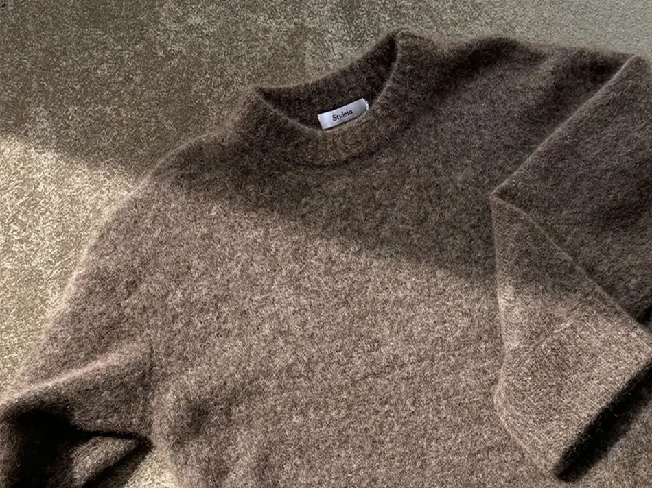 Genser på en flat underlag