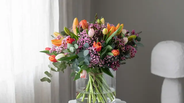 Fargerike blomster fra Mester Grønn