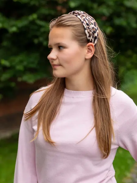 Bilde av barn i klær til skolestart