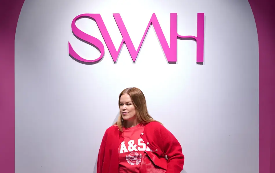 Swah cardigan 2099 T-skjorte 899 skjørt 1899-1