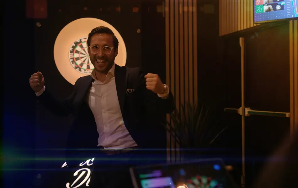 Lucky Dart 1_00_00_16_21