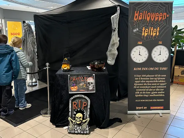 Halloween telt aktivitet