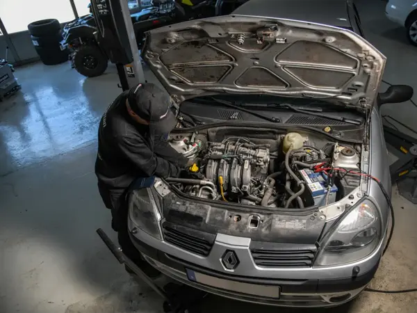 Lucka 9 Autoexperten.jpg
