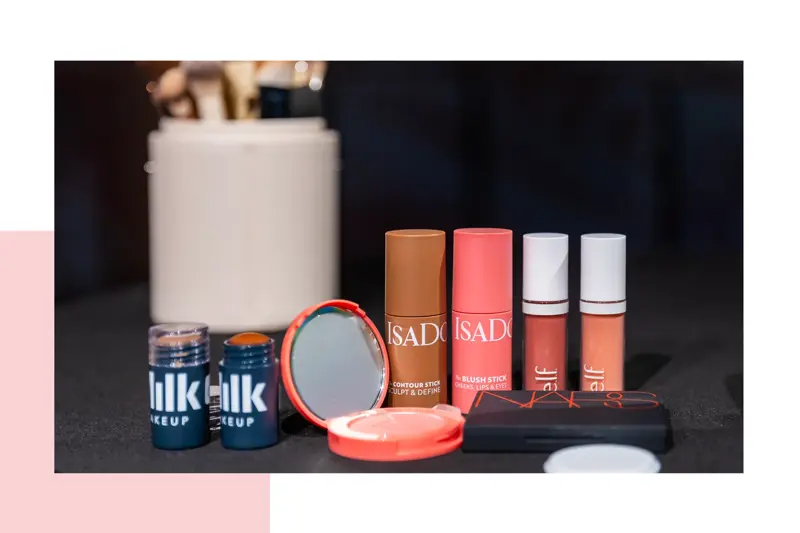 Tim Kristian viser sminketips