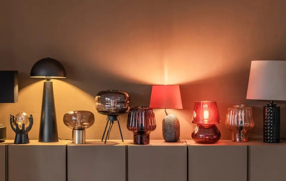 Lamper på en skjenk