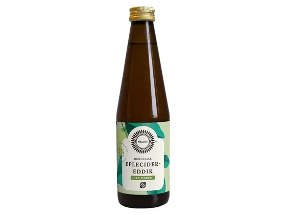 En flaske med Helios Eplecider.