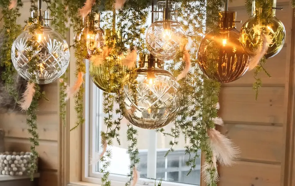 Tildekket bord til påske