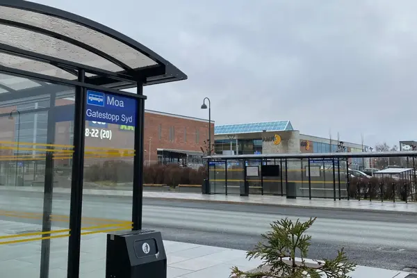 Bilde av busstopp: gatestopp Moa syd