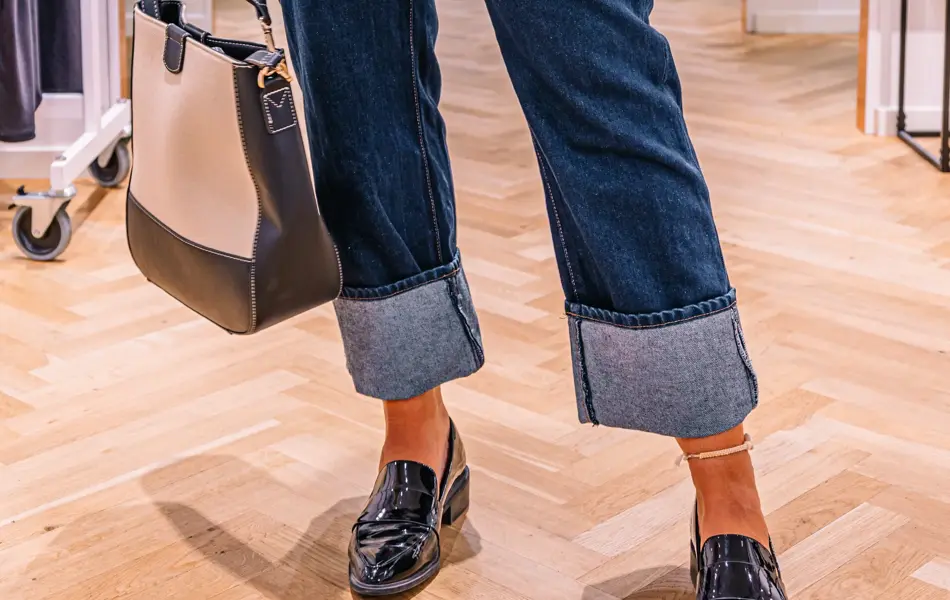 Jeans med høyt liv på dame