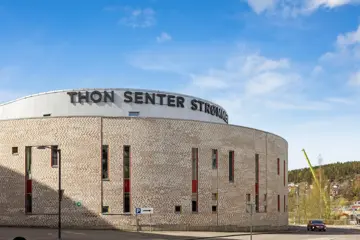 Thon Senter Strømmen fasade.