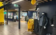 Fasaden til butikk som selger turklær på Lompensenteret