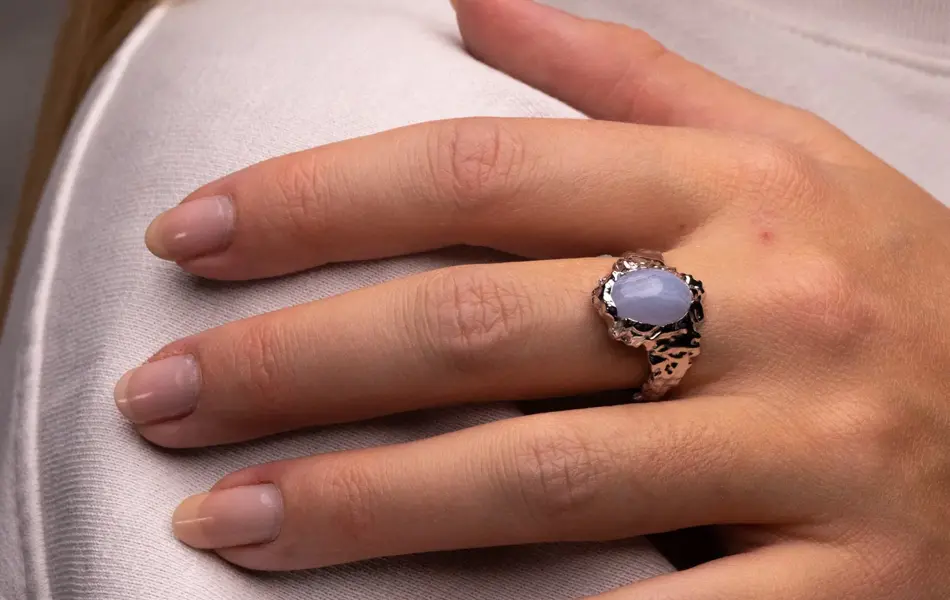 Maanesten ring uten pris-9.jpg