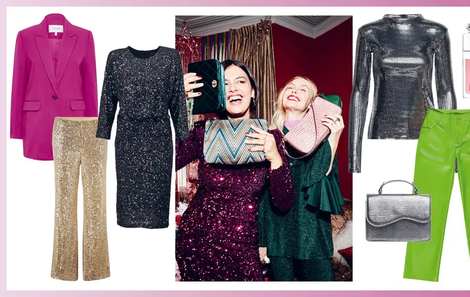 Rosa dressjakke, gullbukser, sort glitrende kjole, to jenter som smiler og holder paljettvesker og har på seg glitrende kjoler, sølvskimrende topp, sølv-veske, irrgrønn bukse, lipgloss