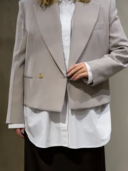 En skjorte 4 stylinger 