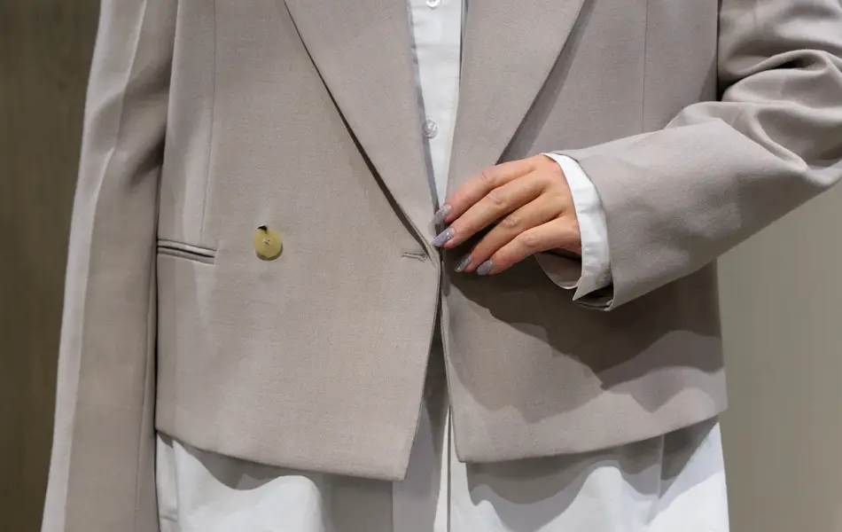 En skjorte 4 stylinger 