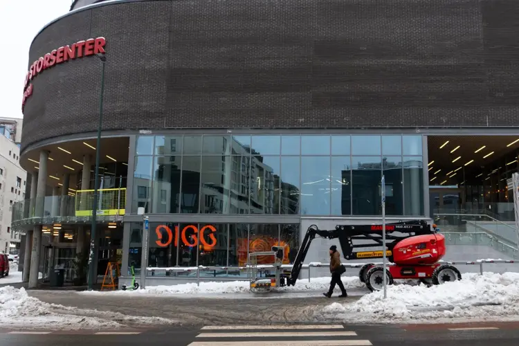 Vi jobber med et spennende utbyggings- og rehabiliteringsarbeid på senteret. 