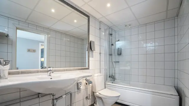 Thon_Hotel_Lillestrom_Bad_Business_Room