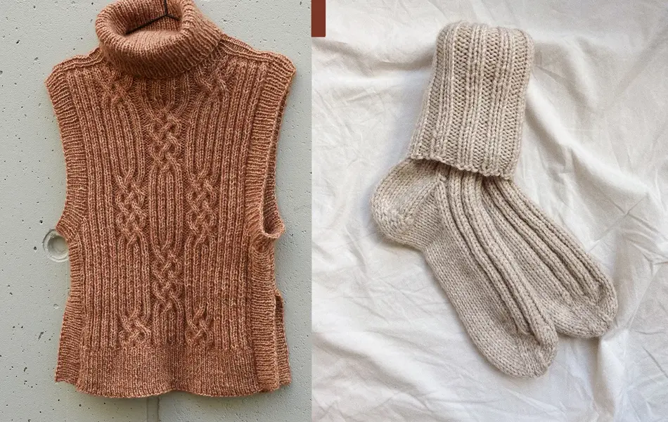 Collage med to bilder av en strikket vest og ullsokker