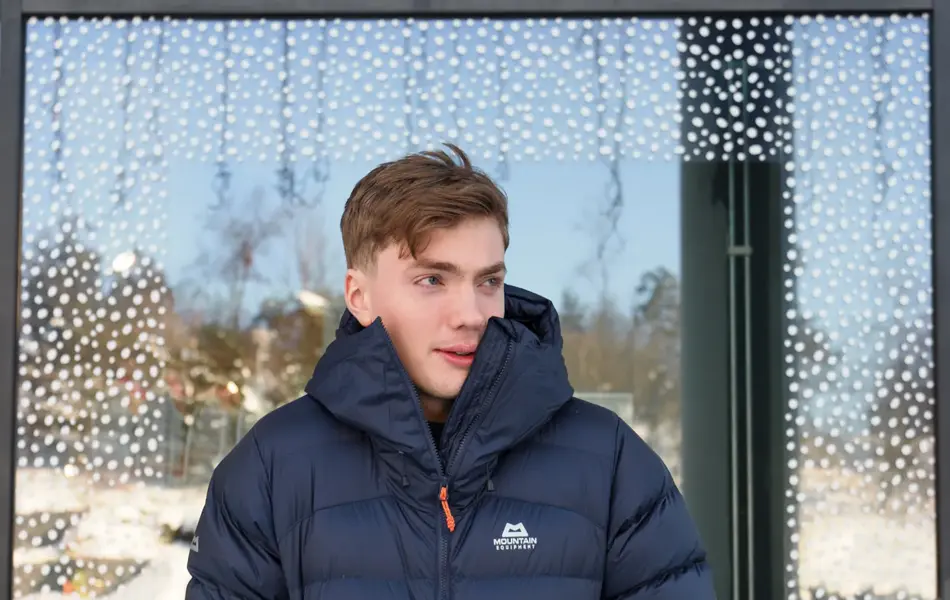 Piteraq Mountain Equipment jakke 5999-001.jpg