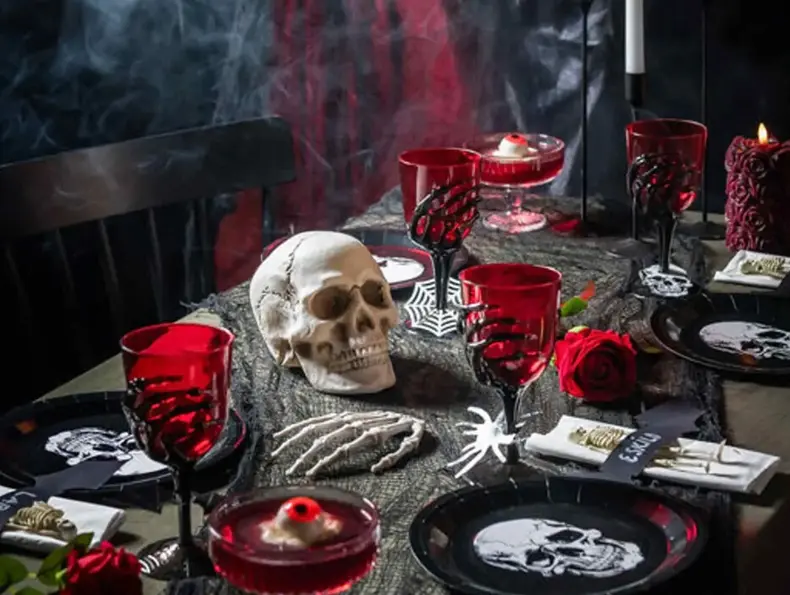 Bord dekorert til halloween