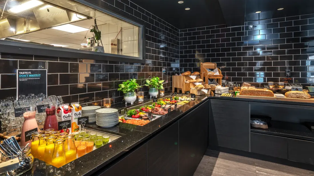 Thon_Hotel_Hammerfest_Frokostbuffet