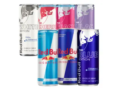 Syv bokser med Red Bull med forskjellige smaker.